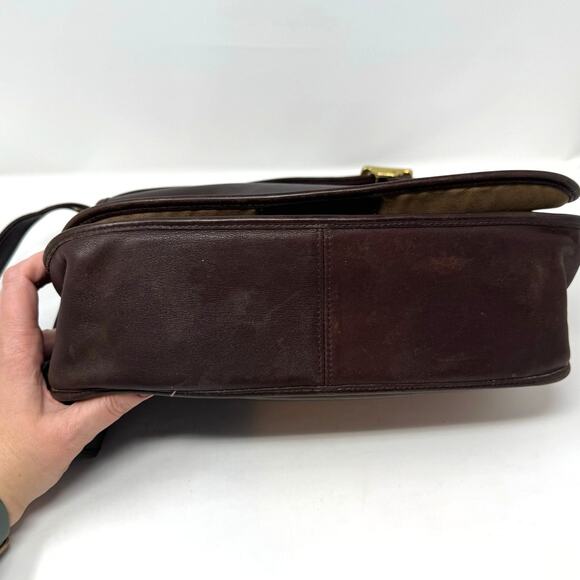Vintage Coach Legacy Leather Crescent Flap Bag Purse Dark Brown 9718 Saddlebag - Picture 9 of 14